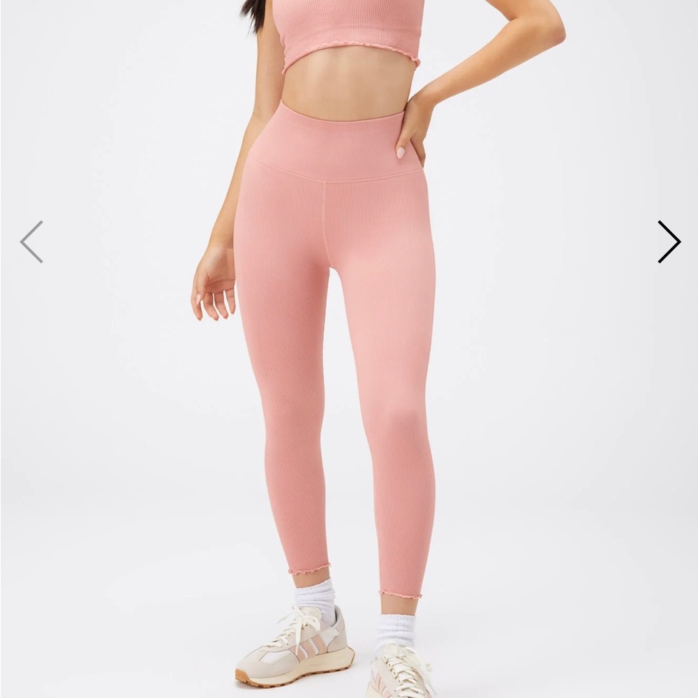 Spiritual Gangster - Pink Love Sculpt Leggings with Ruffle Ankles